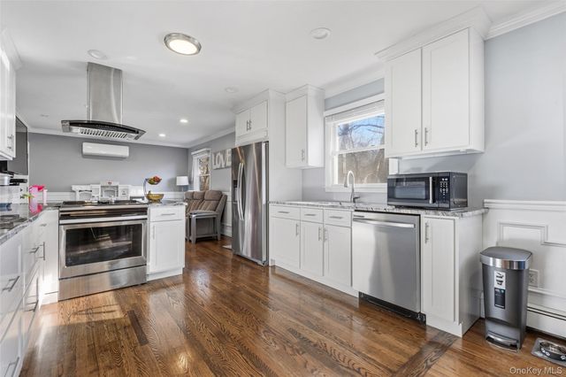 39 Benjamin Road, Mahopac, NY 10541