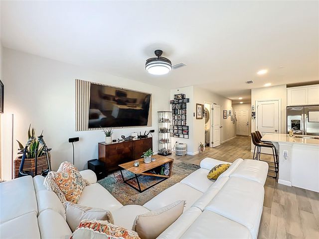 4460 CAMPSITE LOOP, Orlando, FL 32824