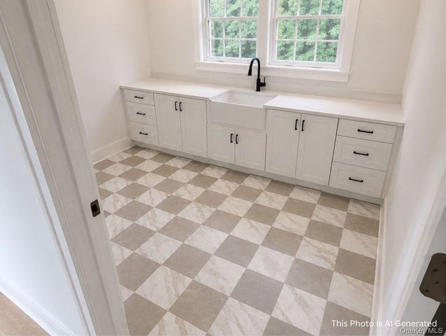 3 Vail Avenue, East Quogue, NY 11942