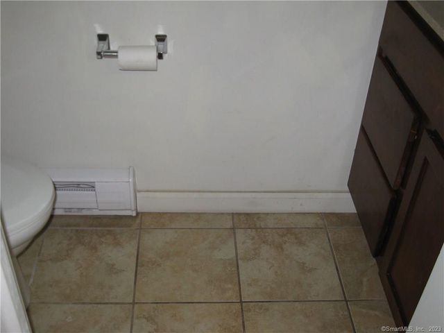 41 Grand Street 302, Danbury, CT 06810