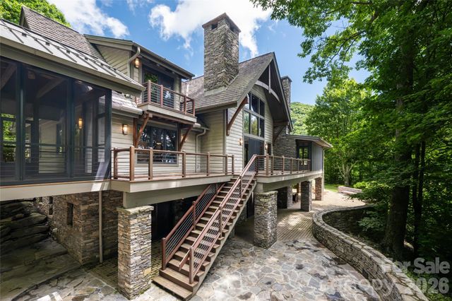 4900 Preserve Road, Sylva, NC 28779