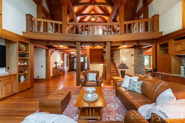 4900 Preserve Road, Sylva, NC 28779