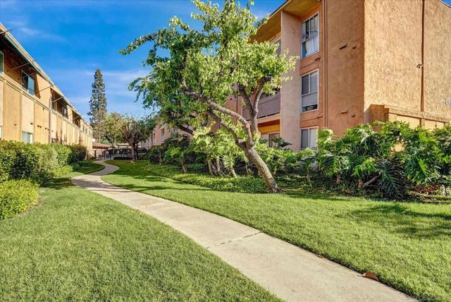 6955 Alvarado 61, San Diego, CA 92120