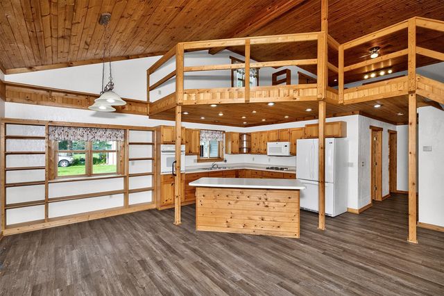 312 Iron Creek Road, Panora, IA 50216