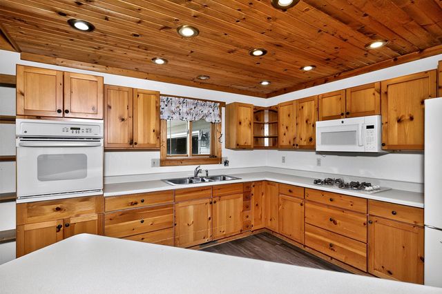 312 Iron Creek Road, Panora, IA 50216