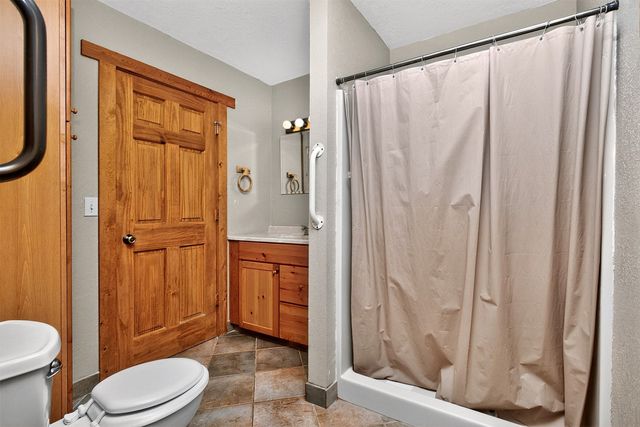 312 Iron Creek Road, Panora, IA 50216