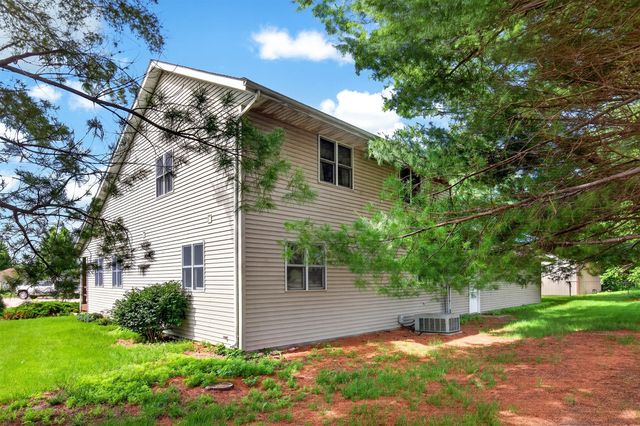312 Iron Creek Road, Panora, IA 50216