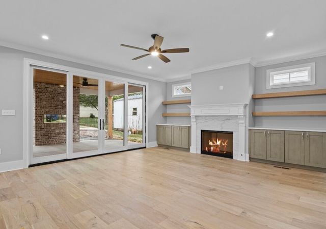 1212 Kastle Road, Lexington, KY 40502