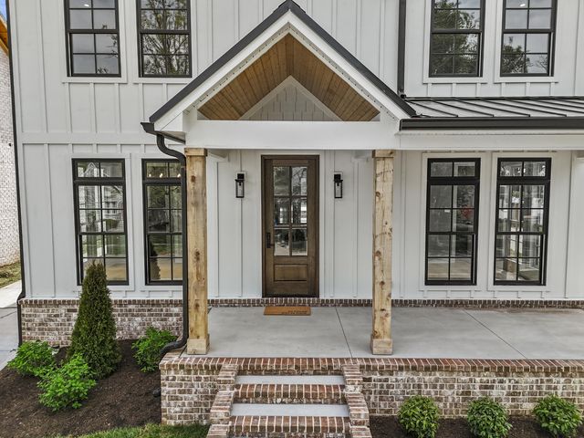 1212 Kastle Road, Lexington, KY 40502
