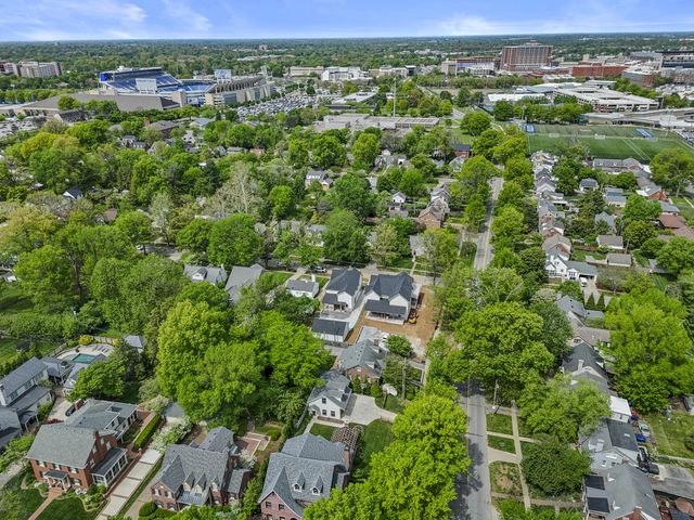 1212 Kastle Road, Lexington, KY 40502
