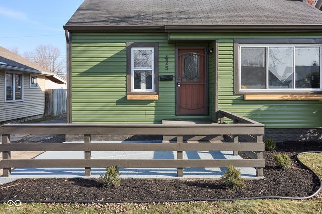 425 N 18th Avenue, Beech Grove, IN 46107