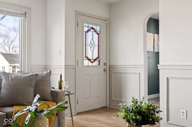 425 N 18th Avenue, Beech Grove, IN 46107