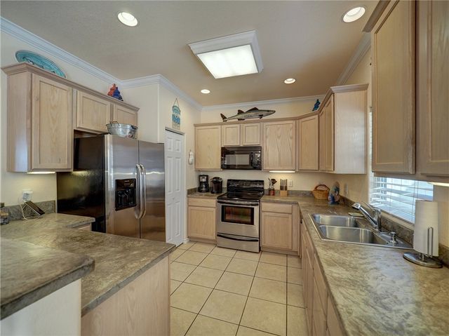 14869 Granada Dr, Corpus Christi, TX 78418