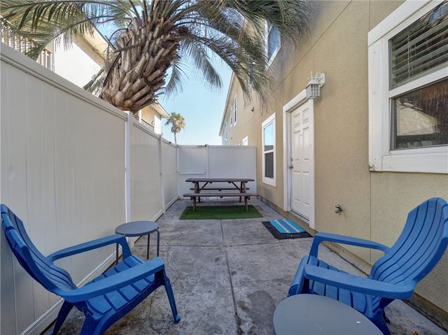 14869 Granada Dr, Corpus Christi, TX 78418