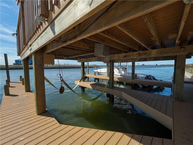 14869 Granada Dr, Corpus Christi, TX 78418