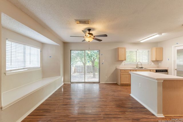 10622 Cavelier, San Antonio, TX 78254