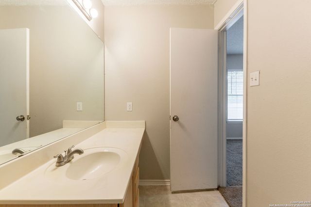 10622 Cavelier, San Antonio, TX 78254
