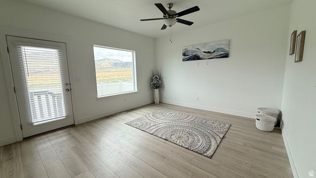 5124 E LAKEFIELD DR, Eagle Mountain, UT 84005