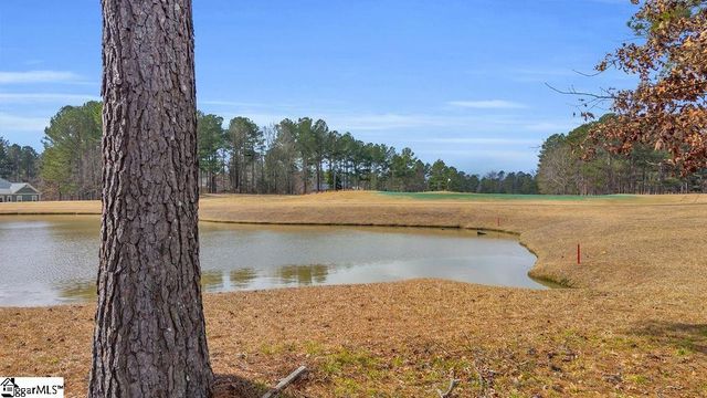 109 W Gunnery Court, Ninety Six, SC 29666