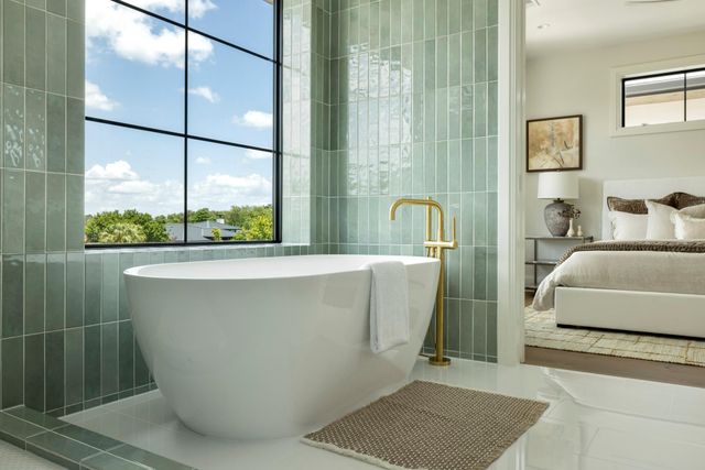 701 Hi Circle North DR B, Horseshoe Bay, TX 78657