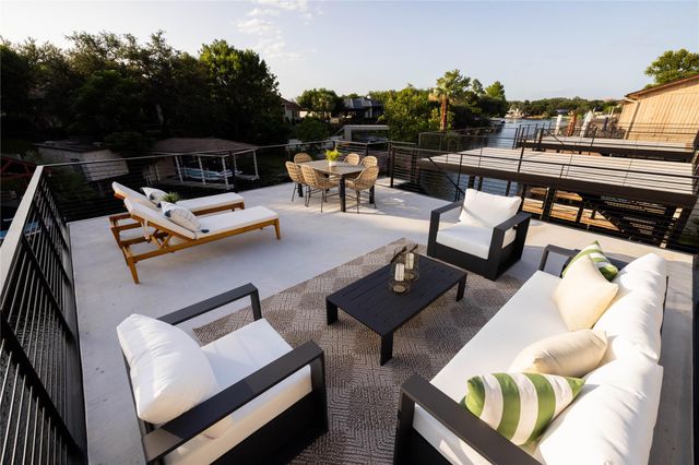 701 Hi Circle North DR B, Horseshoe Bay, TX 78657