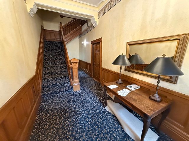 232 Marlborough St. 1, Boston, MA 02116