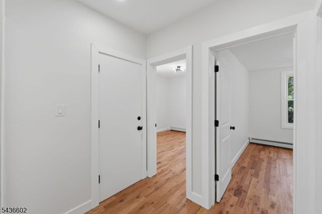 203 Hansbury Ave, Newark City, NJ 07112
