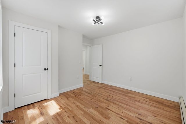 203 Hansbury Ave, Newark City, NJ 07112