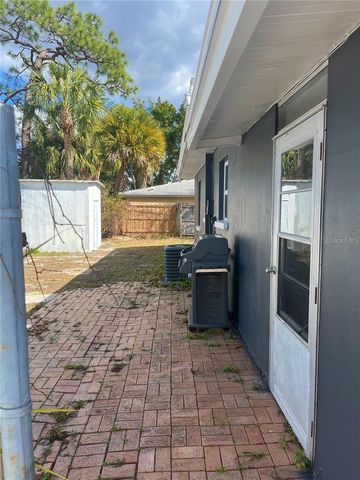 72 LAKE SHORE DRIVE, Palm Harbor, FL 34684