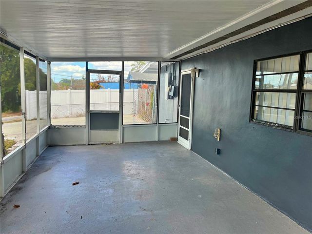 72 LAKE SHORE DRIVE, Palm Harbor, FL 34684