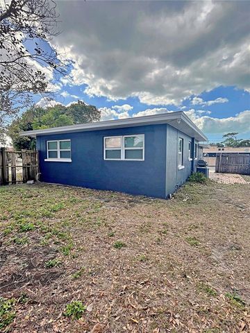 72 LAKE SHORE DRIVE, Palm Harbor, FL 34684