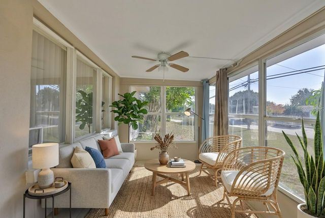 72 LAKE SHORE DRIVE, Palm Harbor, FL 34684