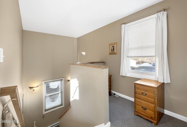 1200 Hillside Avenue 702, Niskayuna, NY 12309