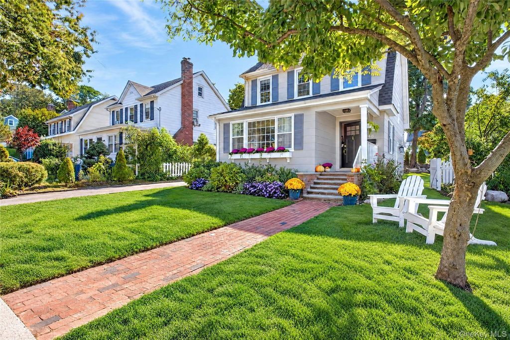 48 Beechwood Avenue, Manhasset, NY 11030 — exterior