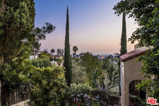 2238 EL CONTENTO Drive, Los Angeles, CA 90068