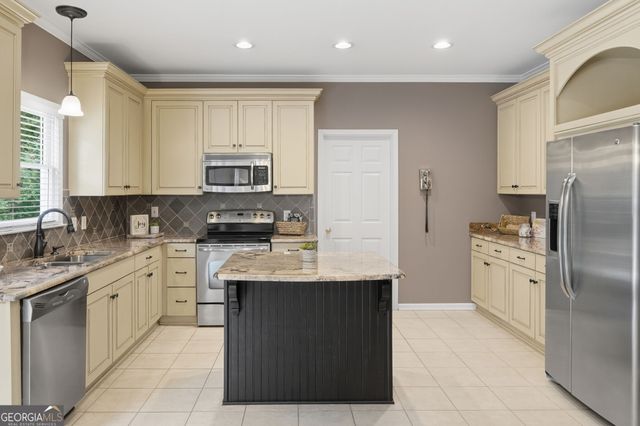 2351 Mcmurry Drive, Powder Springs, GA 30127