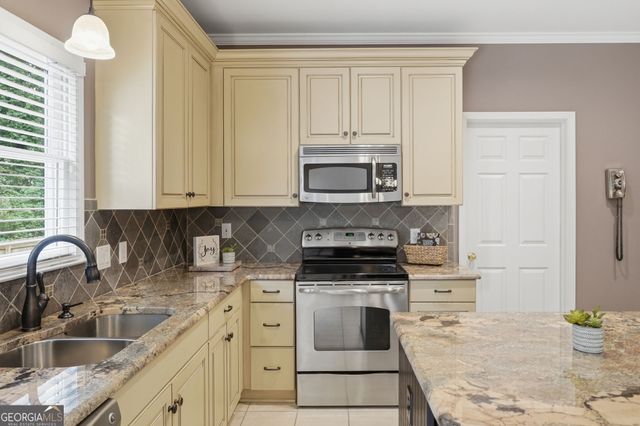 2351 Mcmurry Drive, Powder Springs, GA 30127