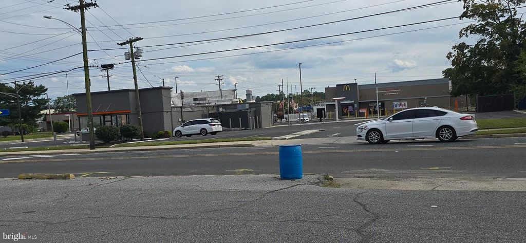 400 N DELSEA DR, Vineland, NJ 08360