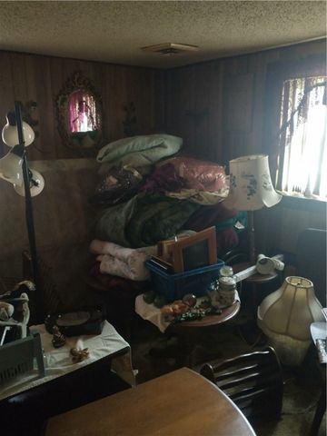 774 County Road 516, Huntsville, AR 72740