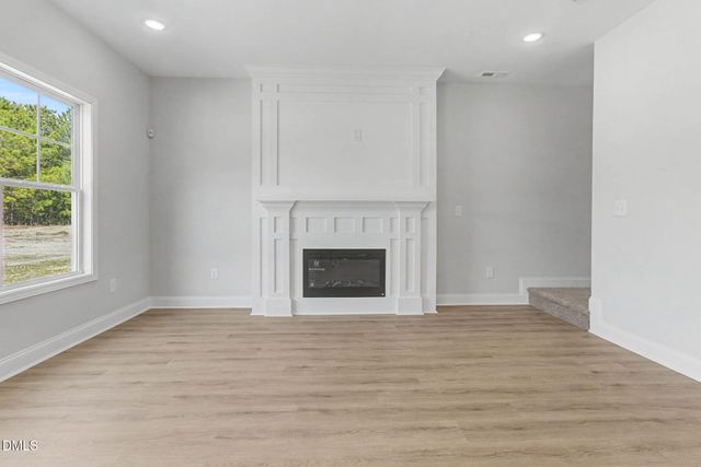 1513 Eastbay, Fayetteville, NC 28312