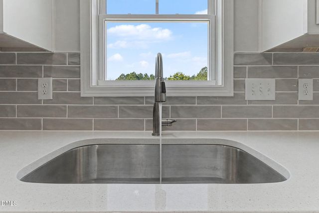 1513 Eastbay, Fayetteville, NC 28312