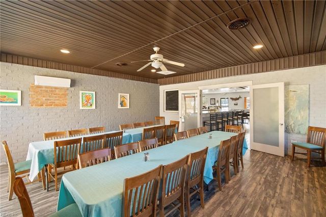 100 Carys Chapel RD, Poquoson, VA 23662