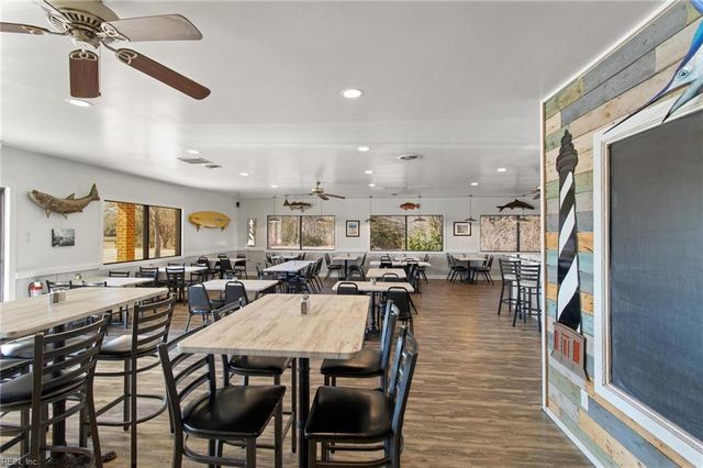 100 Carys Chapel RD, Poquoson, VA 23662