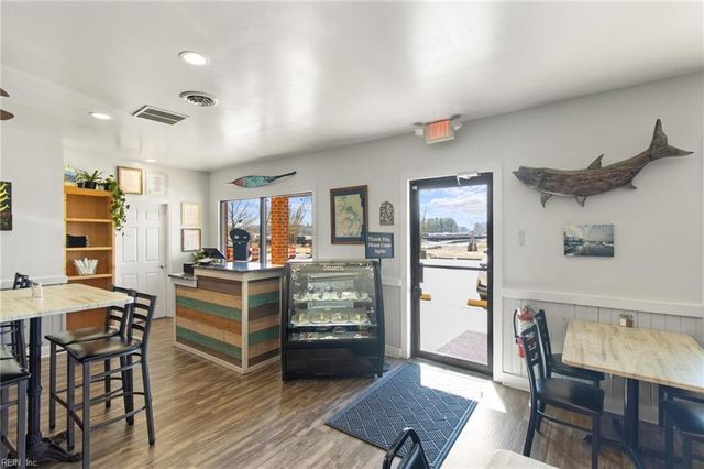 100 Carys Chapel RD, Poquoson, VA 23662