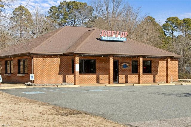 100 Carys Chapel RD, Poquoson, VA 23662