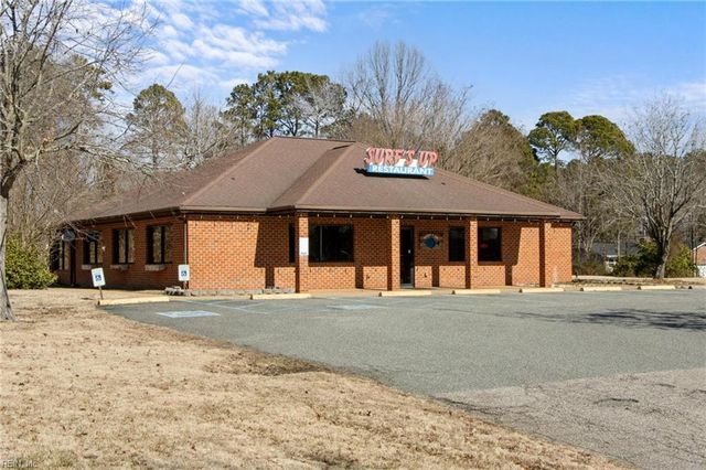 100 Carys Chapel RD, Poquoson, VA 23662