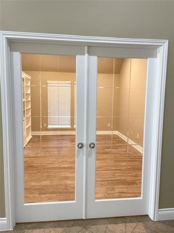 13602 Silent Walk Drive, Pearland, TX 77584