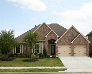 13602 Silent Walk Drive, Pearland, TX 77584