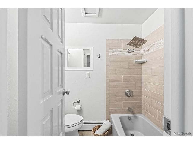 2110 Applewood Dr, Lakewood, CO 80215