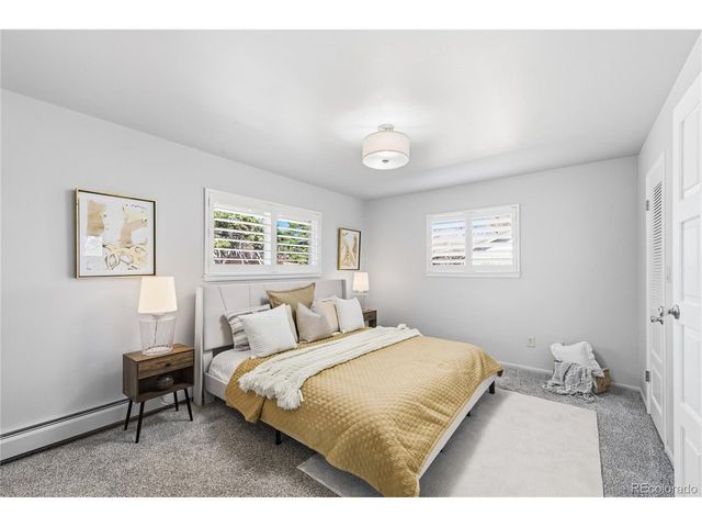 2110 Applewood Dr, Lakewood, CO 80215